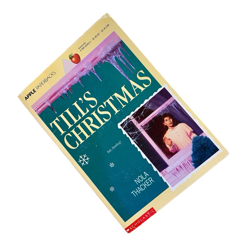 Paperback book Till’s Christmas by Nola Thacker 133 pages. GUC